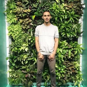 Meet your Posher, Brandon